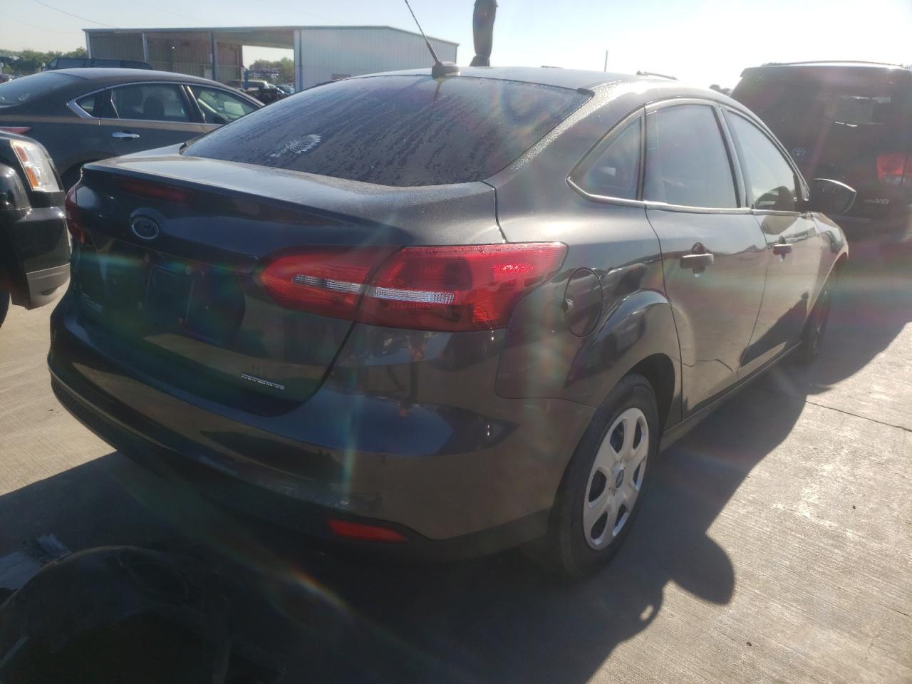 Photo 17 from auction – 2016 FORD FOCUS S with VIN 1FADP3E21GL398486