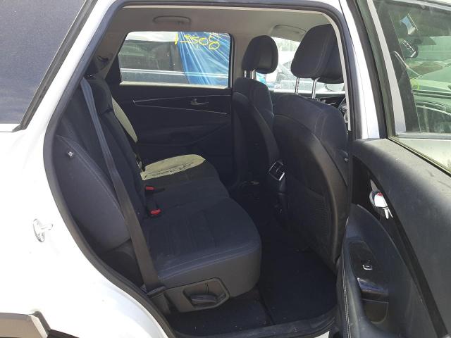 Photo 6 from auction – 2016 KIA SORENTO LX with VIN 5XYPG4A38GG173540