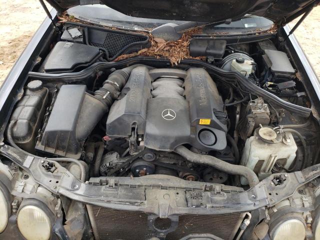 Photo 10 from auction – 2001 MERCEDES-BENZ E 320 with VIN WDBJF65J21B260007