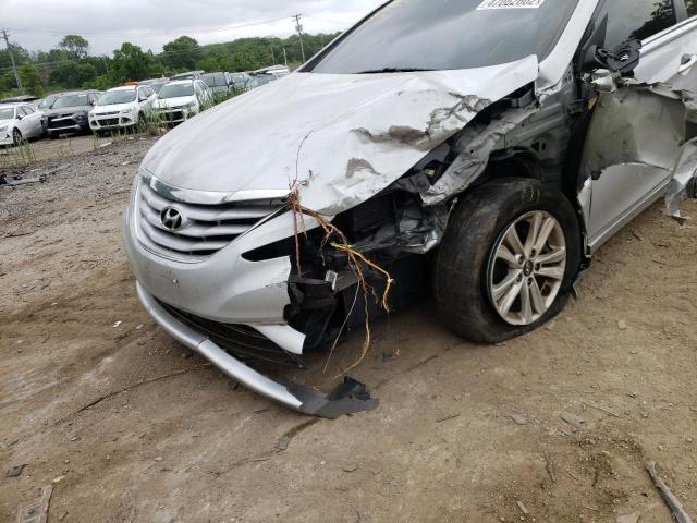 Photo 9 from auction – 2013 HYUNDAI SONATA GLS with VIN 5NPEB4ACXDH702674