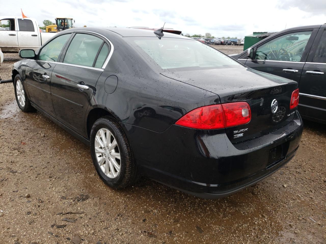 Photo 3 from auction – 2010 BUICK LUCERNE CX with VIN 1G4HC5EM4AU100840