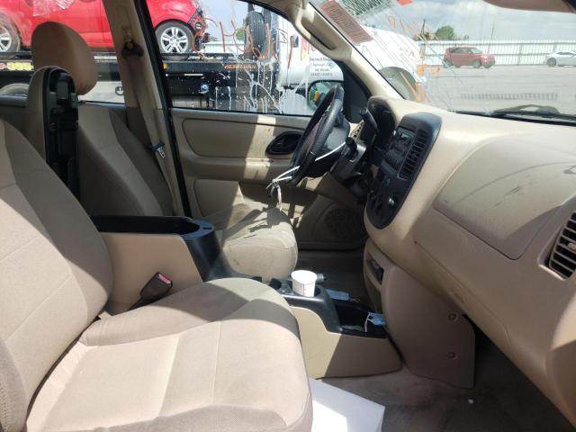 Photo 5 from auction – 2003 FORD ESCAPE XLS with VIN 1FMYU92153KC99247