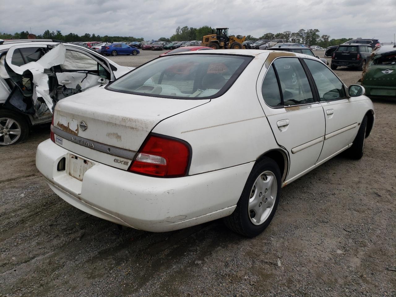 Photo 4 from auction – 2001 NISSAN ALTIMA XE with VIN 1N4DL01D51C149262