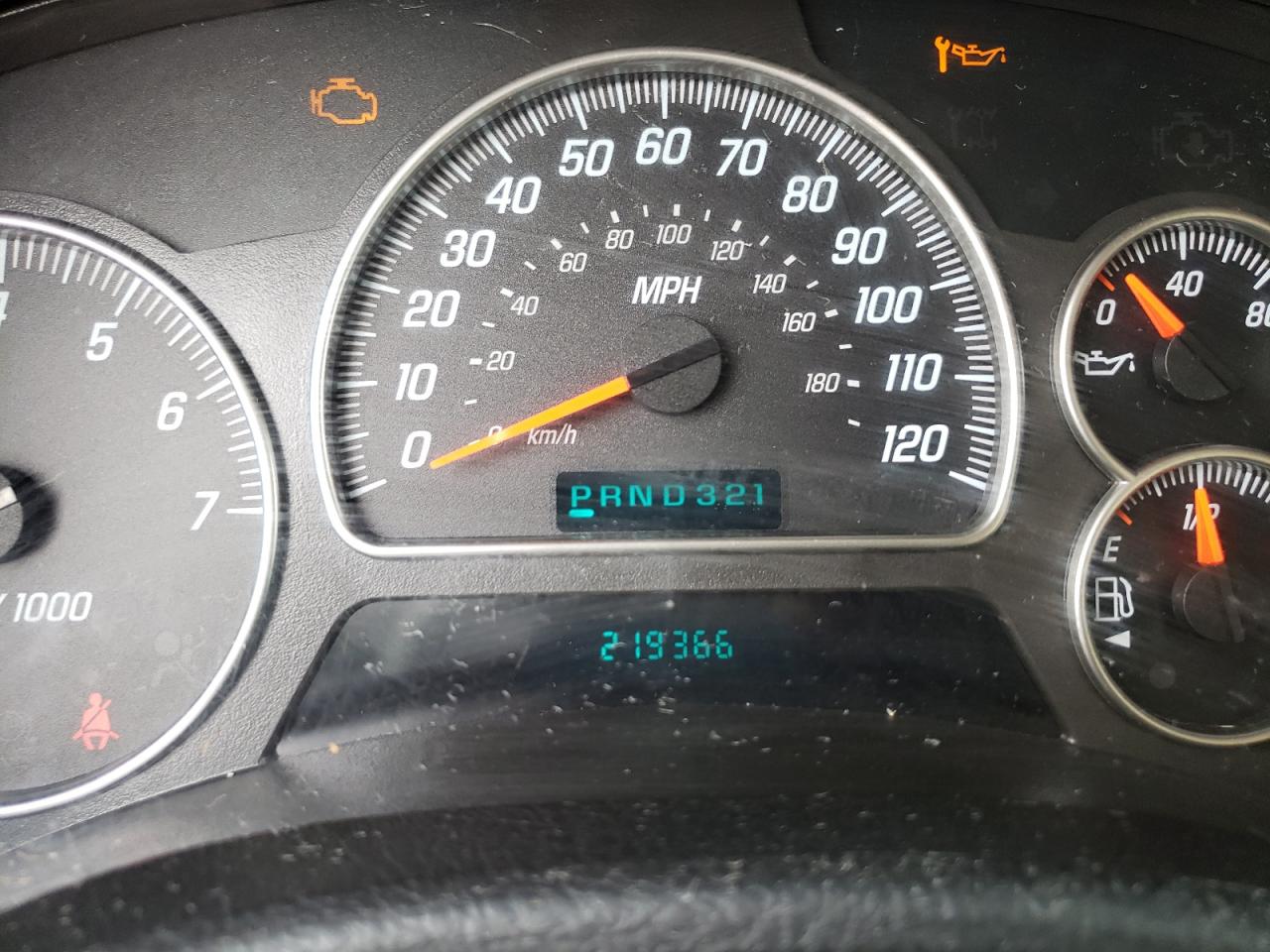 Photo 13 from auction – 2005 GMC ENVOY with VIN 1GKDT13S952100920