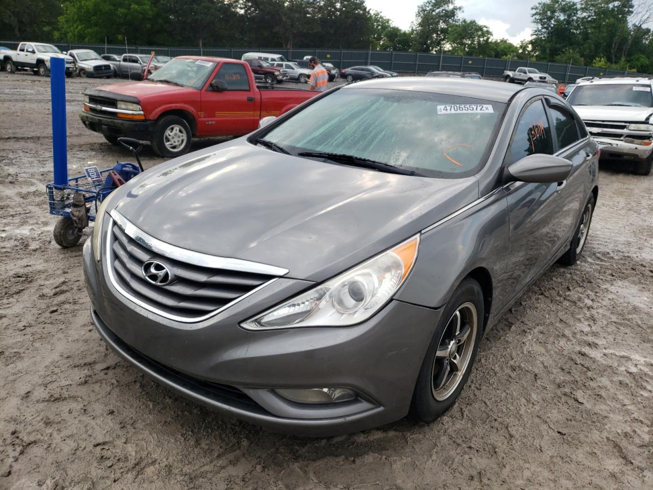 Photo 15 from auction – 2013 HYUNDAI SONATA with VIN 5NPEB4AC4DH719261