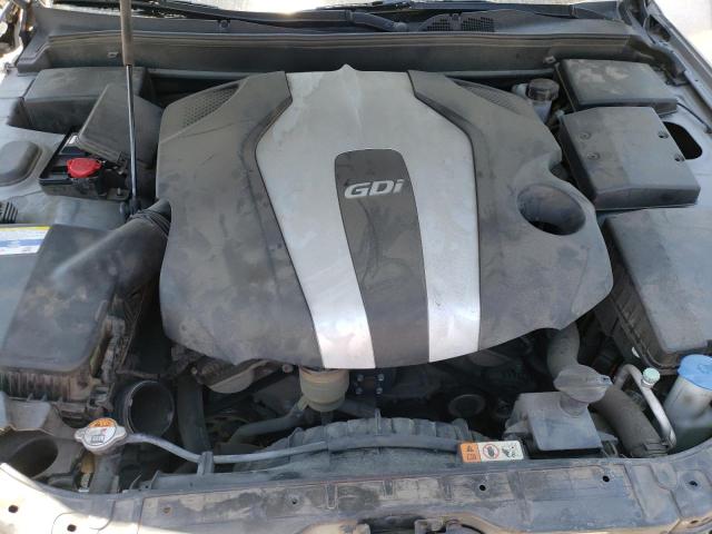 Photo 7 from auction – 2012 HYUNDAI GENESIS 3. with VIN KMHGC4DD8CU152045