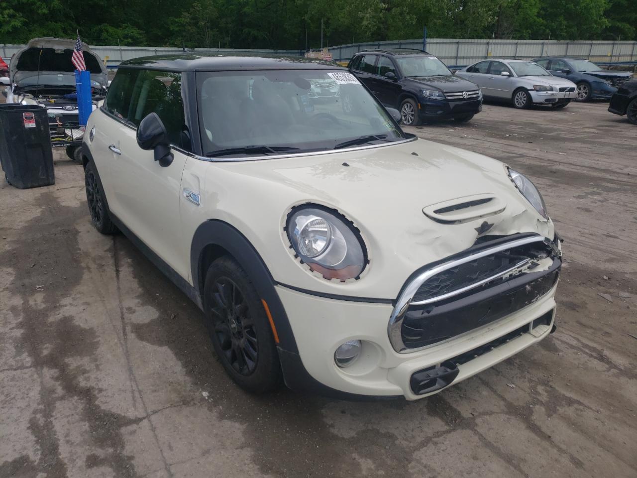 Photo 14 from auction – 2017 MINI COOPER S with VIN WMWXP7C36H3B94665