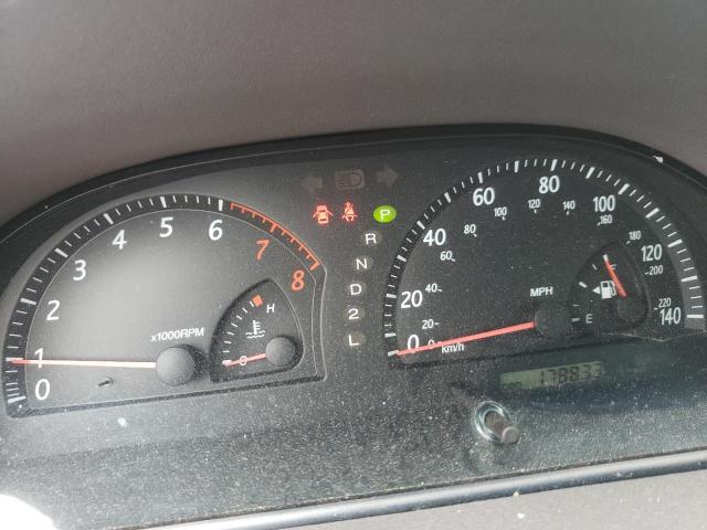 Photo 8 from auction – 2004 TOYOTA CAMRY LE with VIN JTDBE32K940267296
