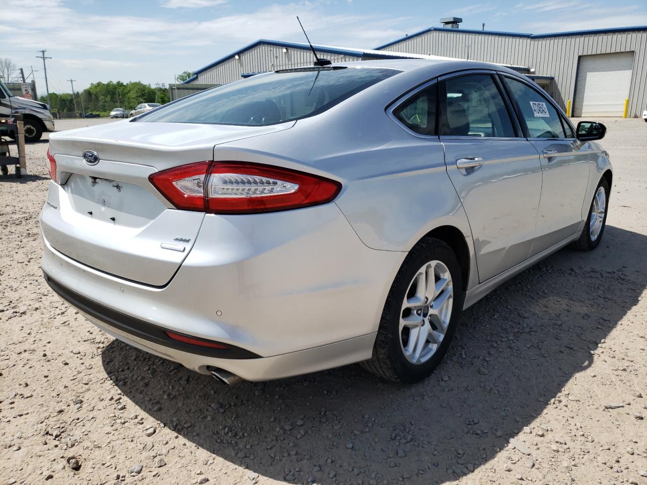 Photo 17 from auction – 2016 FORD FUSION SE with VIN 3FA6P0HDXGR327308