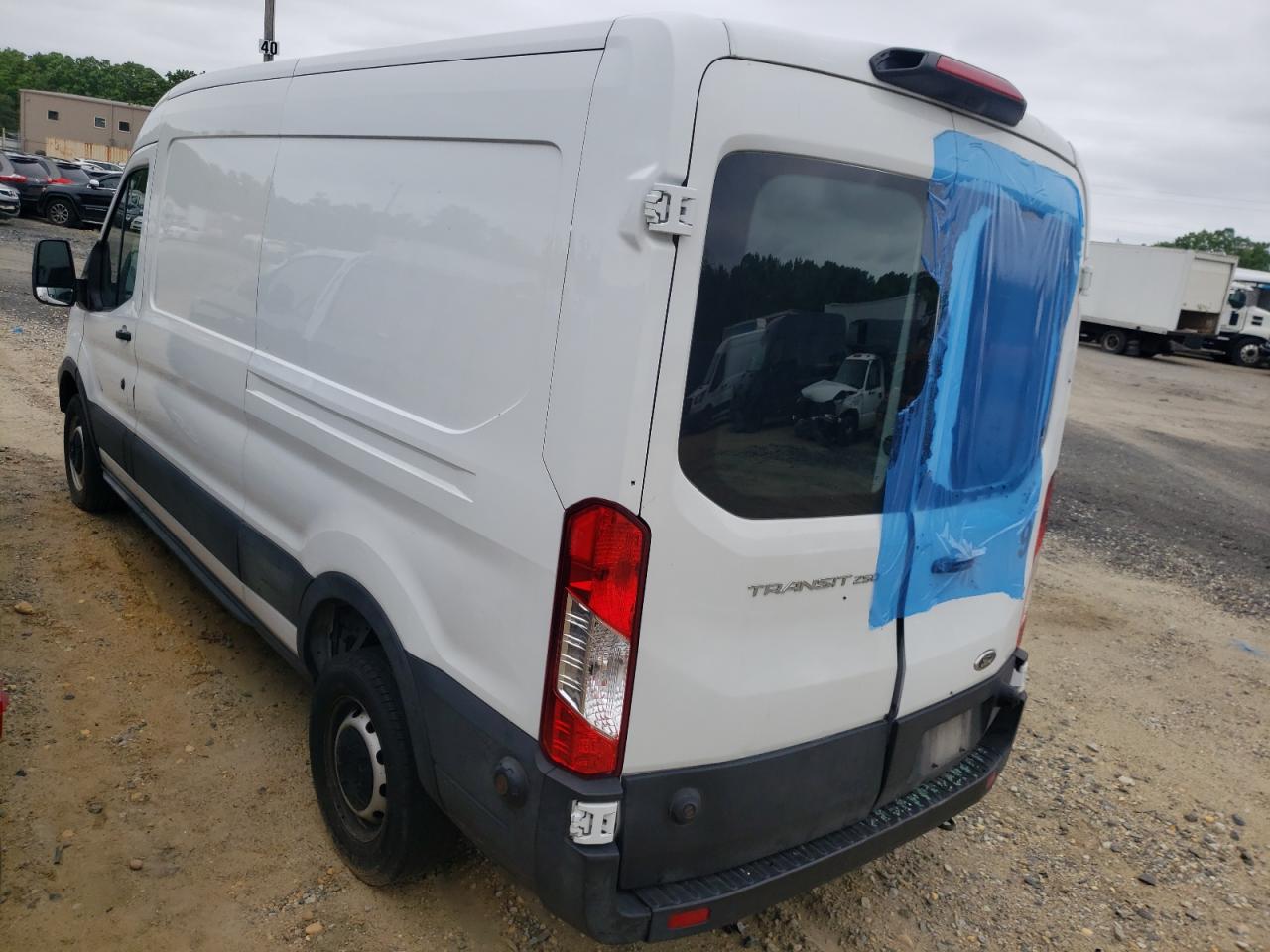 Photo 3 from auction – 2019 FORD TRANSIT T- with VIN 1FTYR2CM0KKB08077