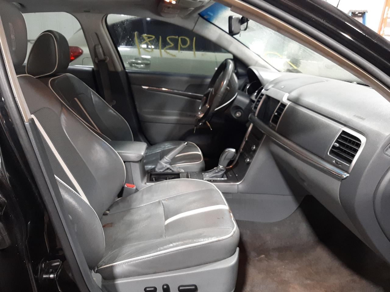 Photo 5 from auction – 2010 LINCOLN MKZ with VIN 3LNHL2JC0AR651933