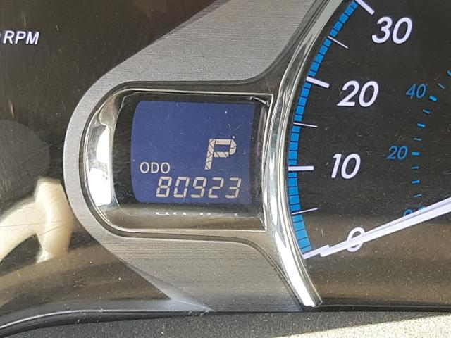 Photo 8 from auction – 2011 TOYOTA SIENNA XLE with VIN 5TDYK3DC7BS087933