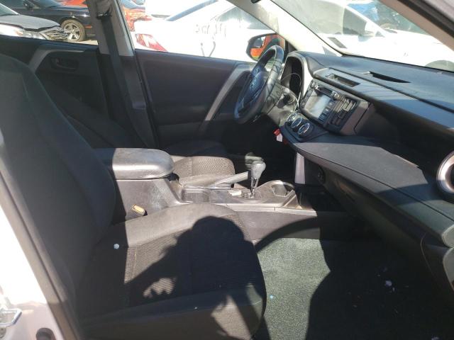 Photo 5 from auction – 2017 TOYOTA RAV4 LE with VIN 2T3ZFREV2HW316599