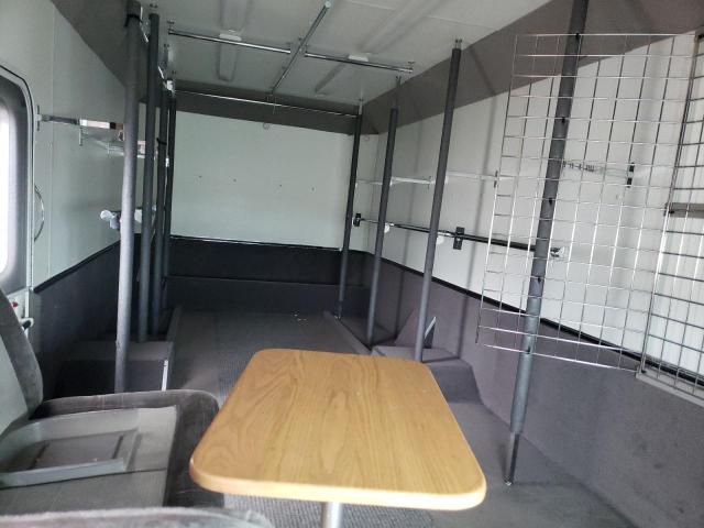 Photo 6 from auction – 2006 FORD ECONOLINE with VIN 1FDWE35P36HA72304