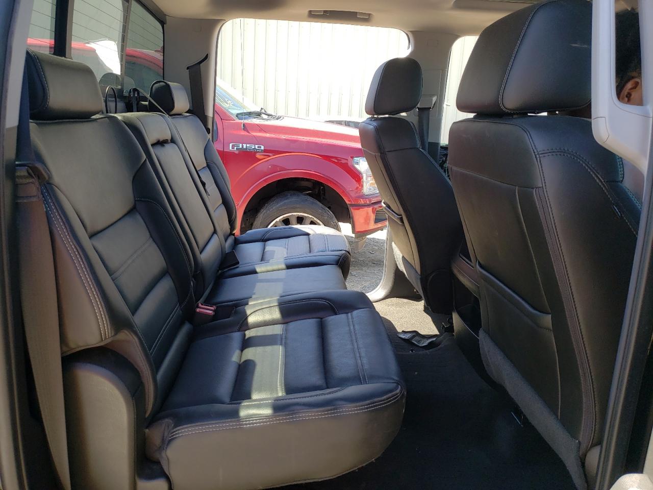 Photo 5 from auction – 2018 GMC SIERRA C15 with VIN 3GTP1PEC8JG264698