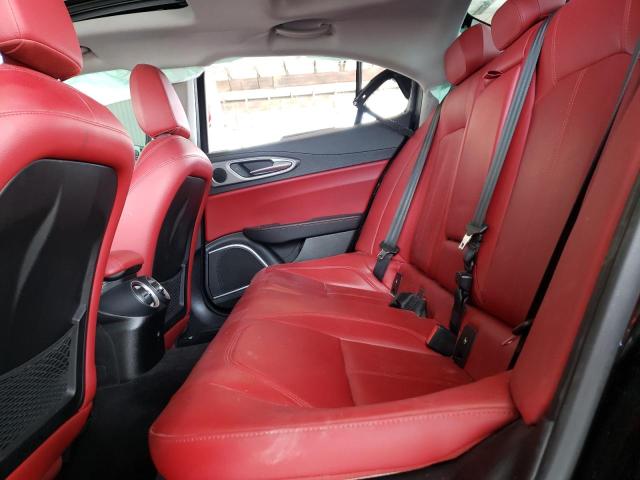 Photo 6 from auction – 2017 ALFA ROMEO GIULIA with VIN ZARFAEBN2H7544246