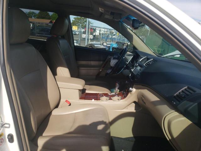 Photo 5 from auction – 2013 TOYOTA HIGHLANDER with VIN 5TDYK3EH0DS101443