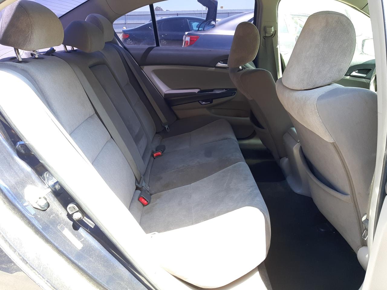 Photo 6 from auction – 2008 HONDA ACCORD LXP with VIN JHMCP26478C024951