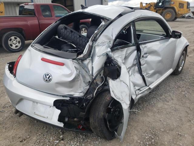 Photo 4 from auction – 2012 VOLKSWAGEN BEETLE with VIN 3VWJP7AT0CM637020
