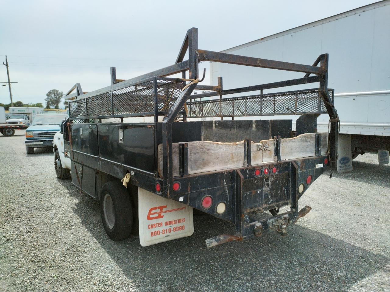 Photo 16 from auction – 2000 FORD F350 SUPER with VIN 1FDWF36F6YEB45561