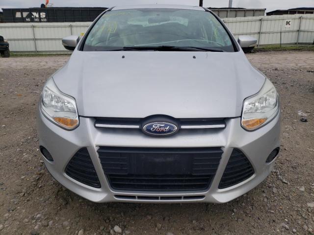 Photo 9 from auction – 2014 FORD FOCUS SE with VIN 1FADP3F2XEL258464