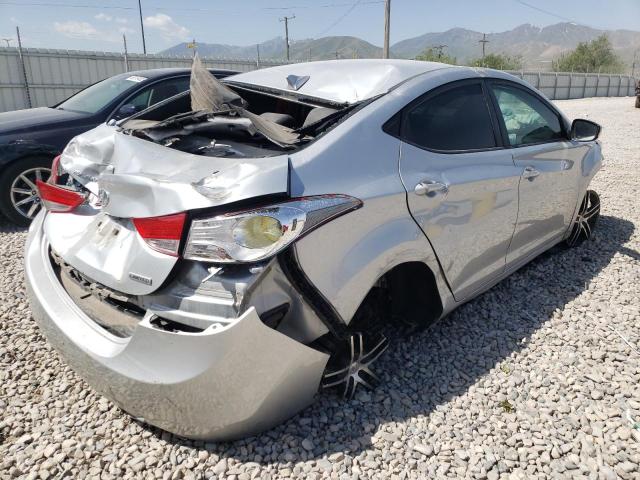Photo 4 from auction – 2012 HYUNDAI ELANTRA GL with VIN 5NPDH4AE2CH126959