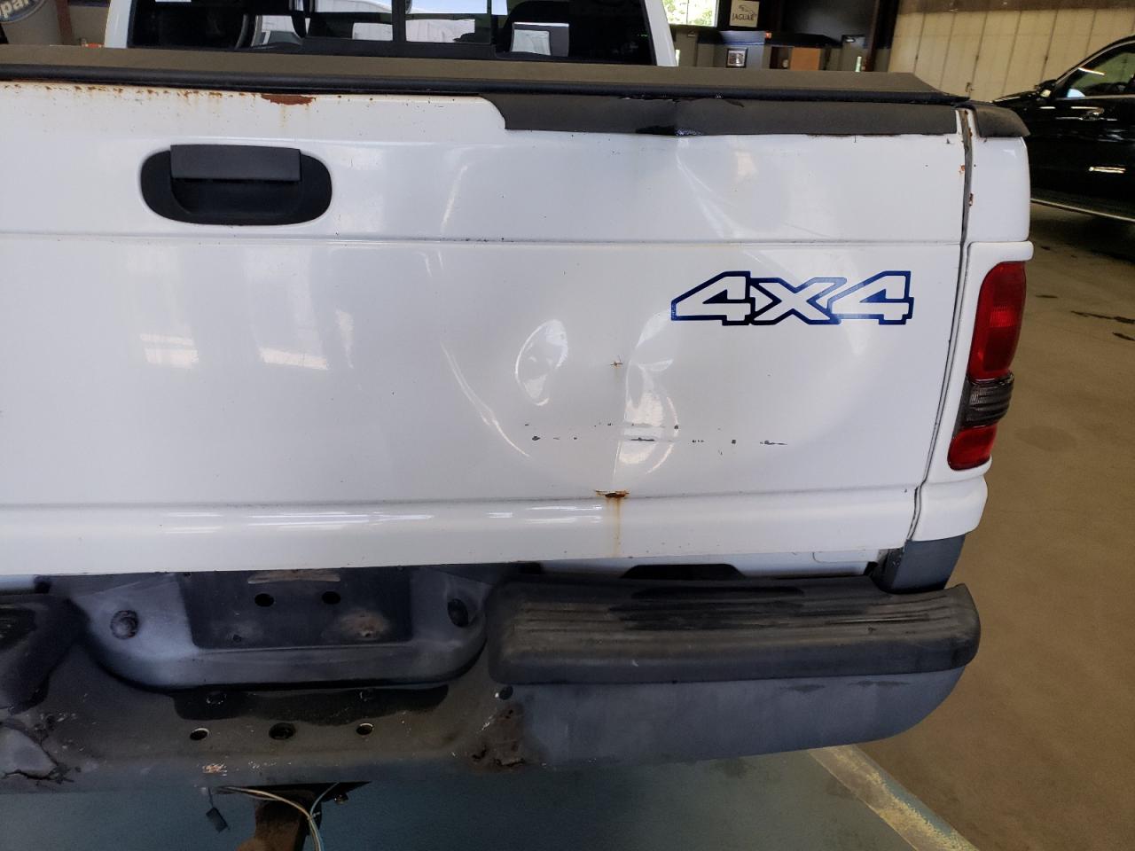 Photo 20 from auction – 2001 DODGE RAM 1500 with VIN 1B7HF13Y71J265678
