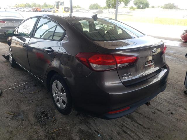 Photo 3 from auction – 2017 KIA FORTE LX with VIN 3KPFK4A73HE157743