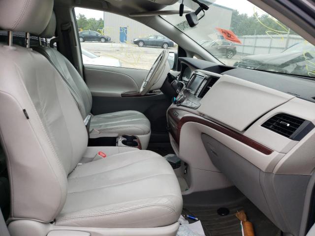 Photo 5 from auction – 2011 TOYOTA SIENNA XLE with VIN 5TDYK3DC4BS070250