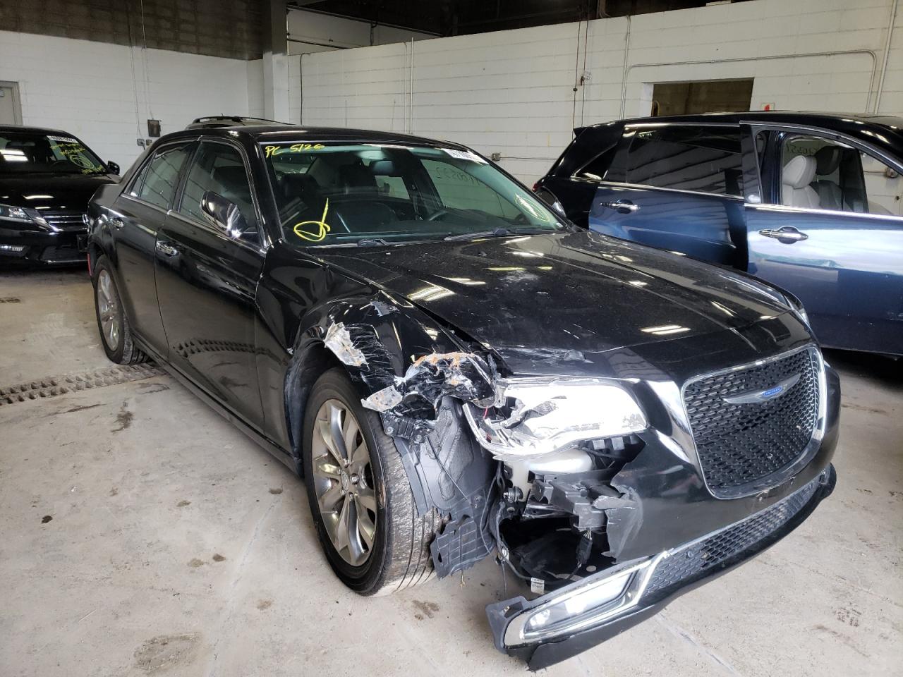 Photo 13 from auction – 2015 CHRYSLER 300 LIMITE with VIN 2C3CCARGXFH787462