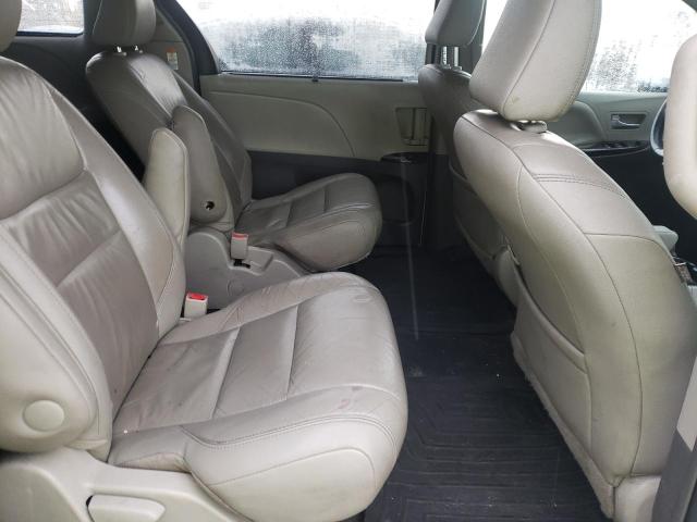 Photo 8 from auction – 2015 TOYOTA SIENNA XLE with VIN 5TDDK3DC0FS107413