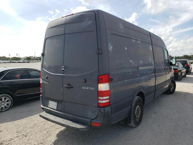 Photo 4 from auction – 2012 MERCEDES-BENZ SPRINTER 2 with VIN WD3PE8CC0C5650436