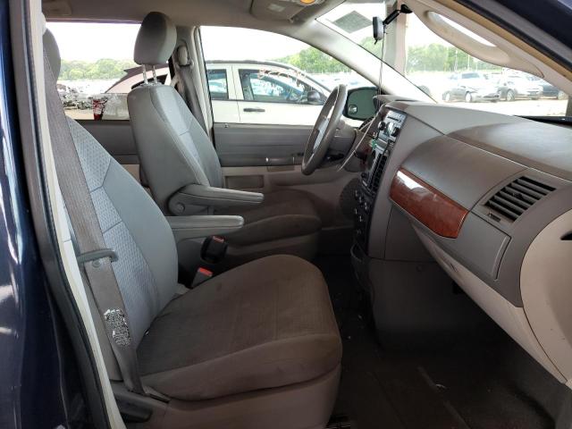 Photo 5 from auction – 2008 CHRYSLER TOWN & COU with VIN 2A8HR44H98R799741