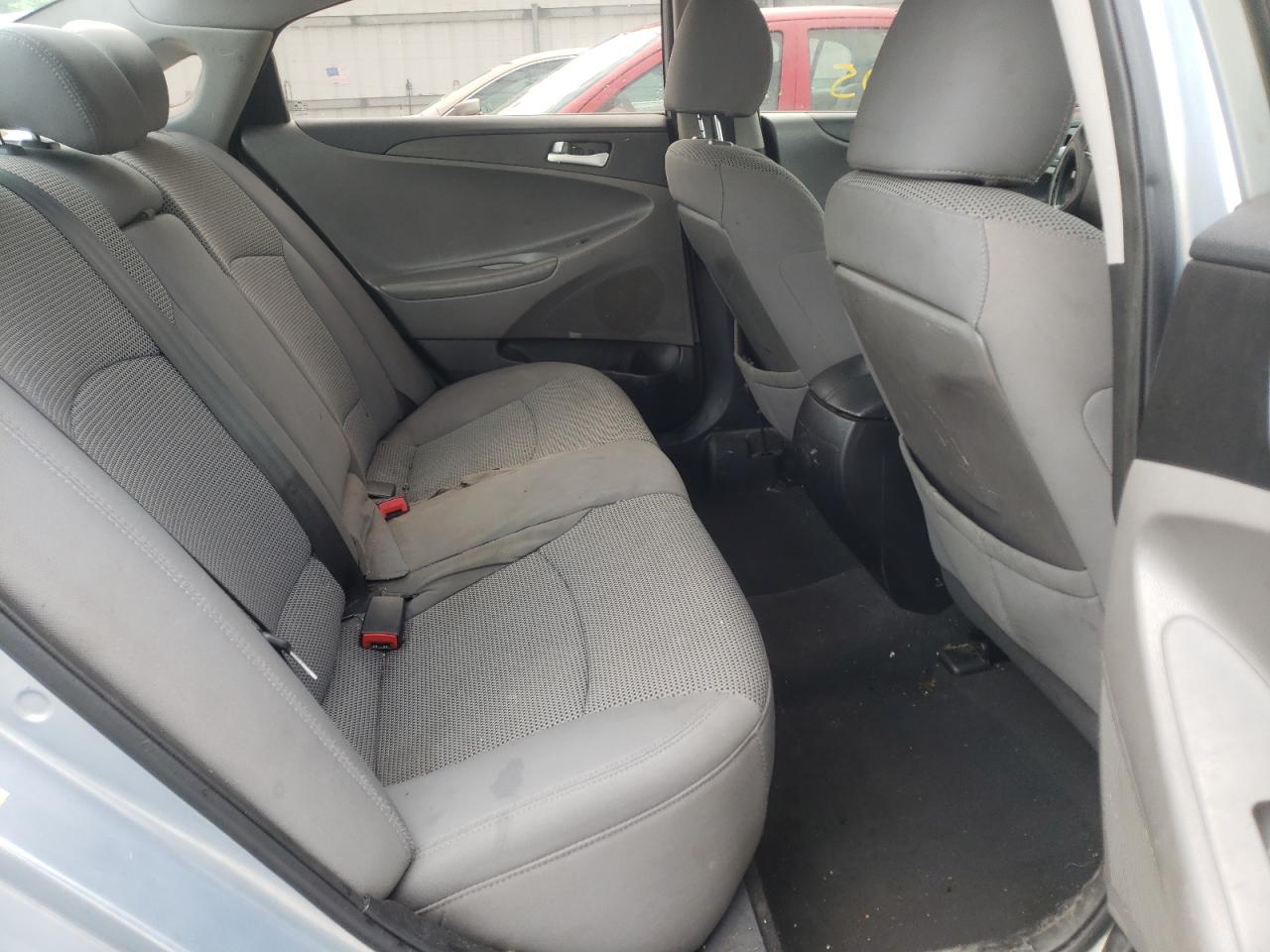 Photo 6 from auction – 2011 HYUNDAI SONATA GLS with VIN 5NPEB4AC9BH065726