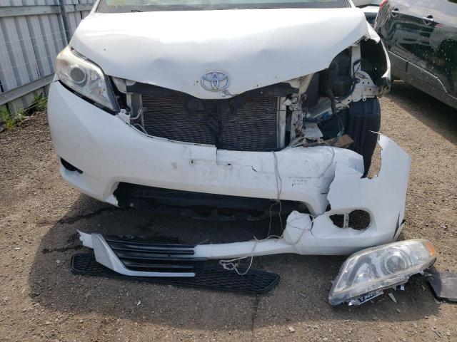 Photo 9 from auction – 2014 TOYOTA SIENNA with VIN 5TDZK3DC6ES413245