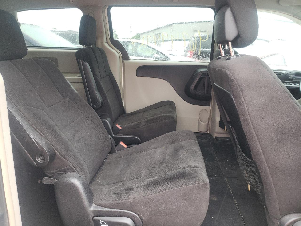 Photo 18 from auction – 2012 DODGE GRAND CARA with VIN 2C4RDGDG4CR108952