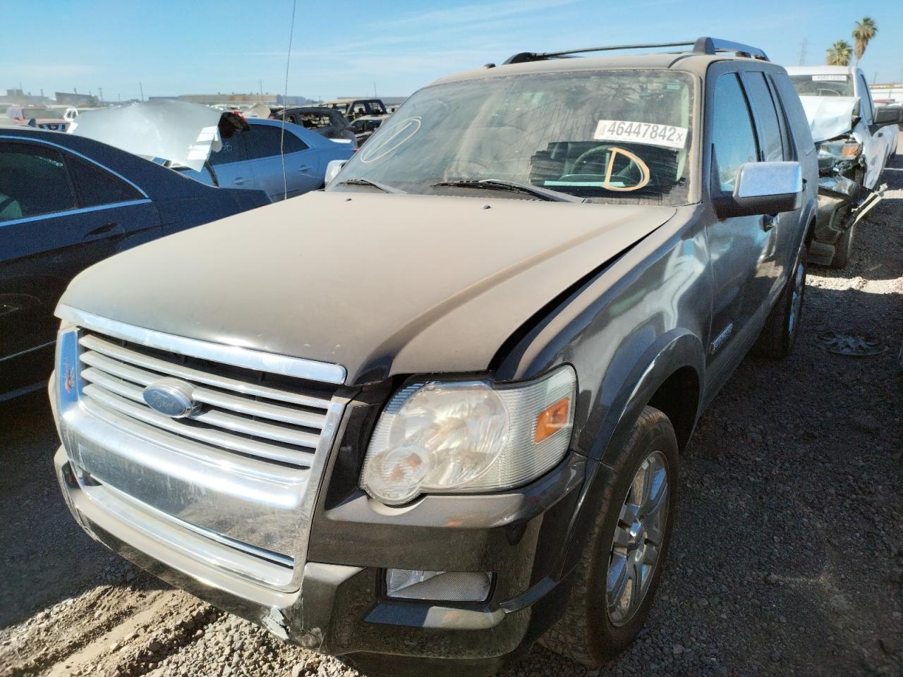 Photo 2 from auction – 2007 FORD EXPLORER L with VIN 1FMEU65897UB72571