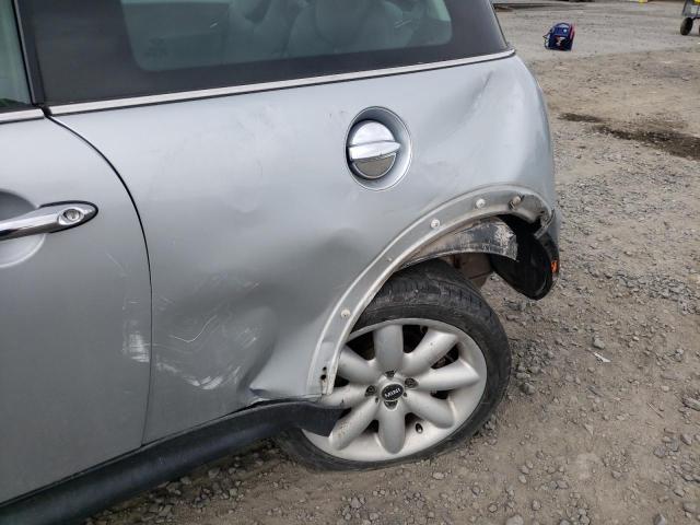 Photo 9 from auction – 2002 MINI COOPER with VIN WMWRE33482TD53287