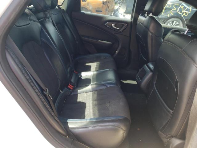 Photo 6 from auction – 2015 CHRYSLER 200 S with VIN 1C3CCCBB6FN680474