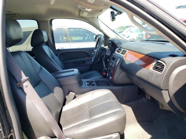 Photo 5 from auction – 2011 CHEVROLET SUBURBAN C with VIN 1GNSCJE00BR390876