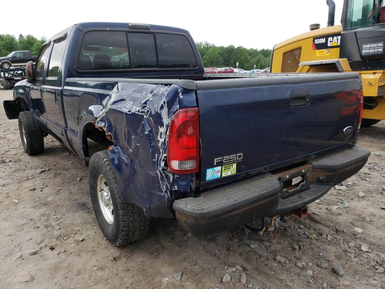 Photo 3 from auction – 2004 FORD F250 SUPER with VIN 1FTNW21L24EC20130