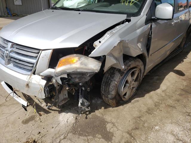 Photo 9 from auction – 2010 DODGE GRAND CARA with VIN 2D4RN5D18AR135651