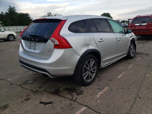 Photo 4 from auction – 2017 VOLVO V60 CROSS with VIN YV440MWK0H1025663