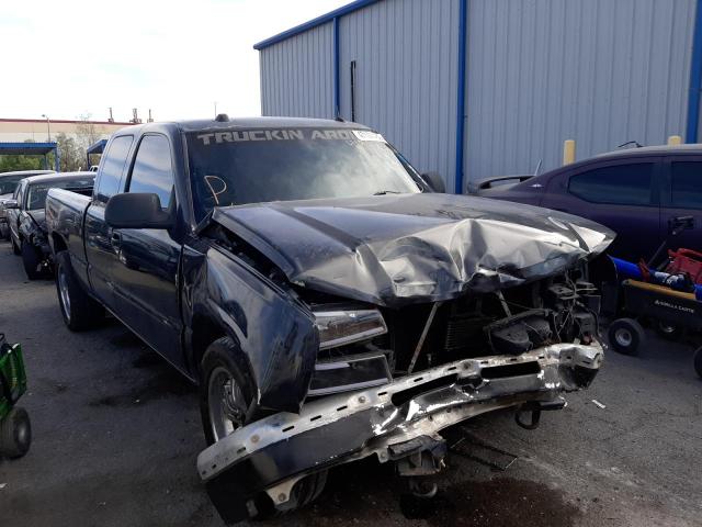CHEVROLET SILVERADO 2004 with VIN 2GCEC19T241239527 - Photo from auction