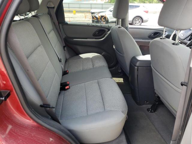 Photo 6 from auction – 2005 FORD ESCAPE XLT with VIN 1FMYU93135KA75640