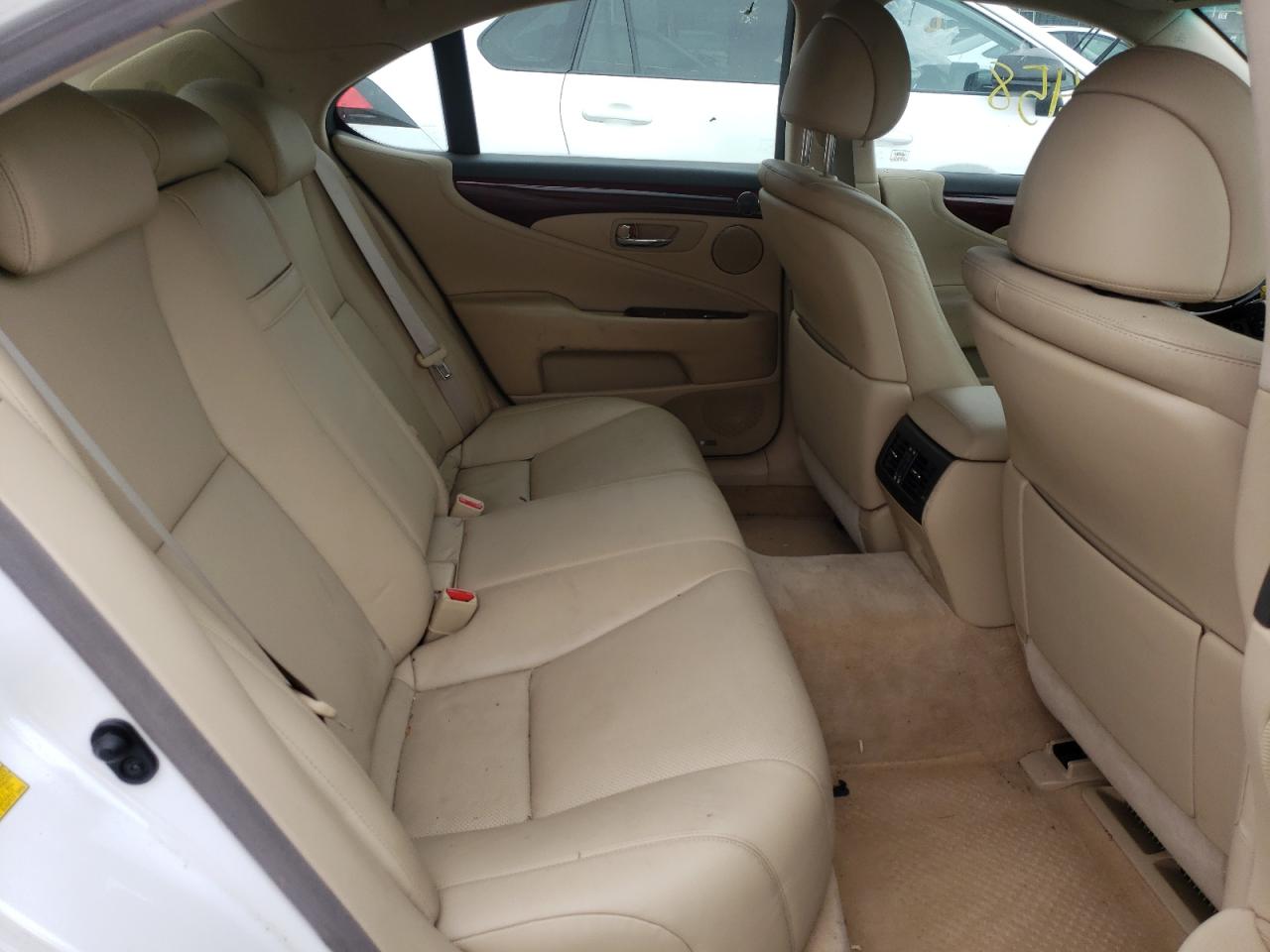 Photo 6 from auction – 2008 LEXUS LS 460 with VIN JTHBL46F485064767