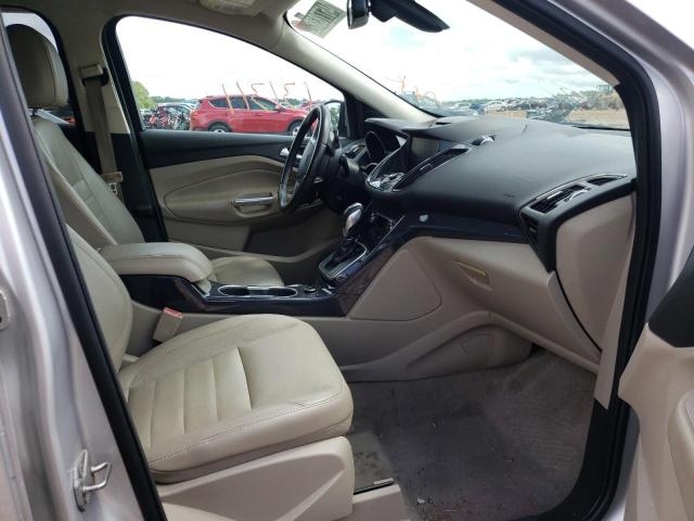 Zdjęcie 5 z aukcji – 2014 FORD ESCAPE TIT z VIN 1FMCU0J92EUA07090