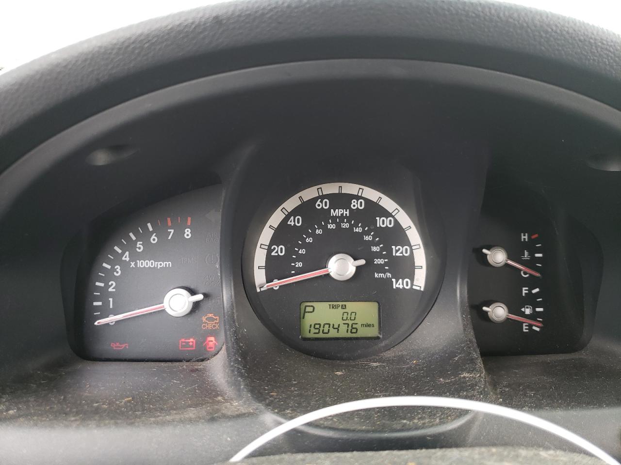 Photo 13 from auction – 2007 KIA SPORTAGE E with VIN KNDJF723377330364