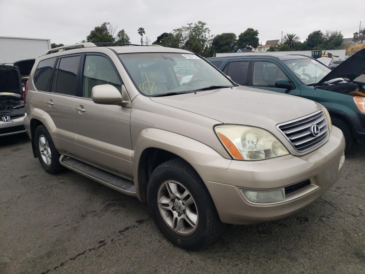 Photo 14 from auction – 2003 LEXUS GX 470 with VIN JTJBT20X730008199