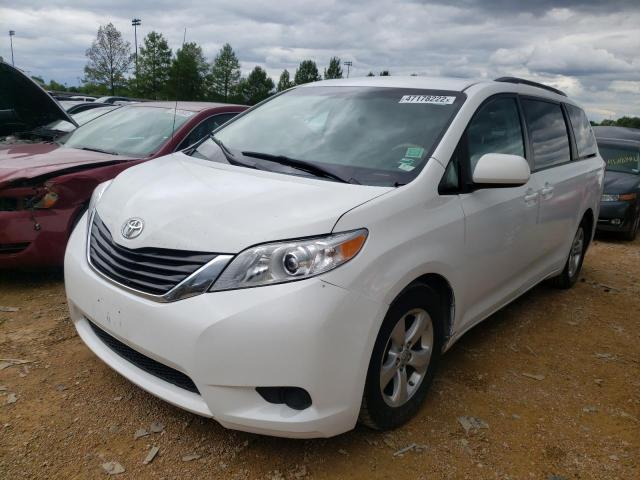 Photo 2 from auction – 2013 TOYOTA SIENNA LE with VIN 5TDKK3DC0DS330779